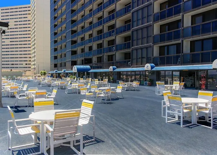 Golden Sands 1208 *